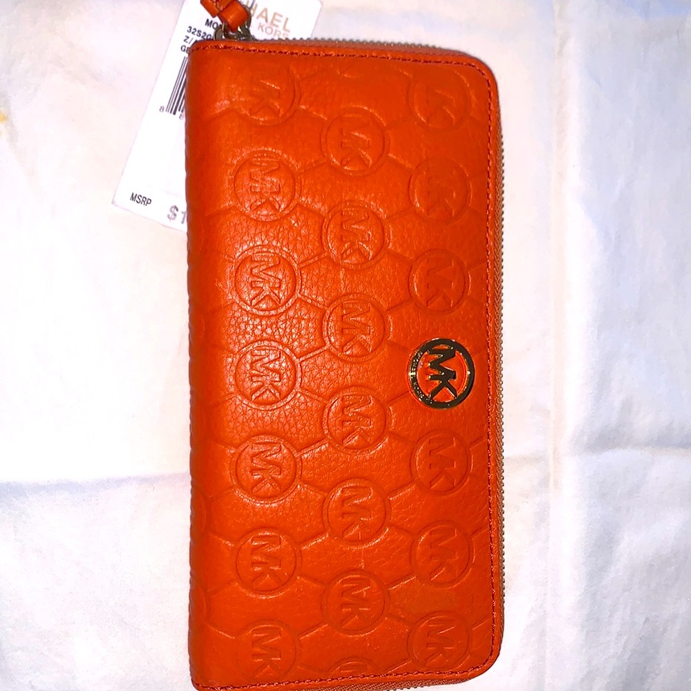 Michael Kors Mono Embossed Wallet Zipper